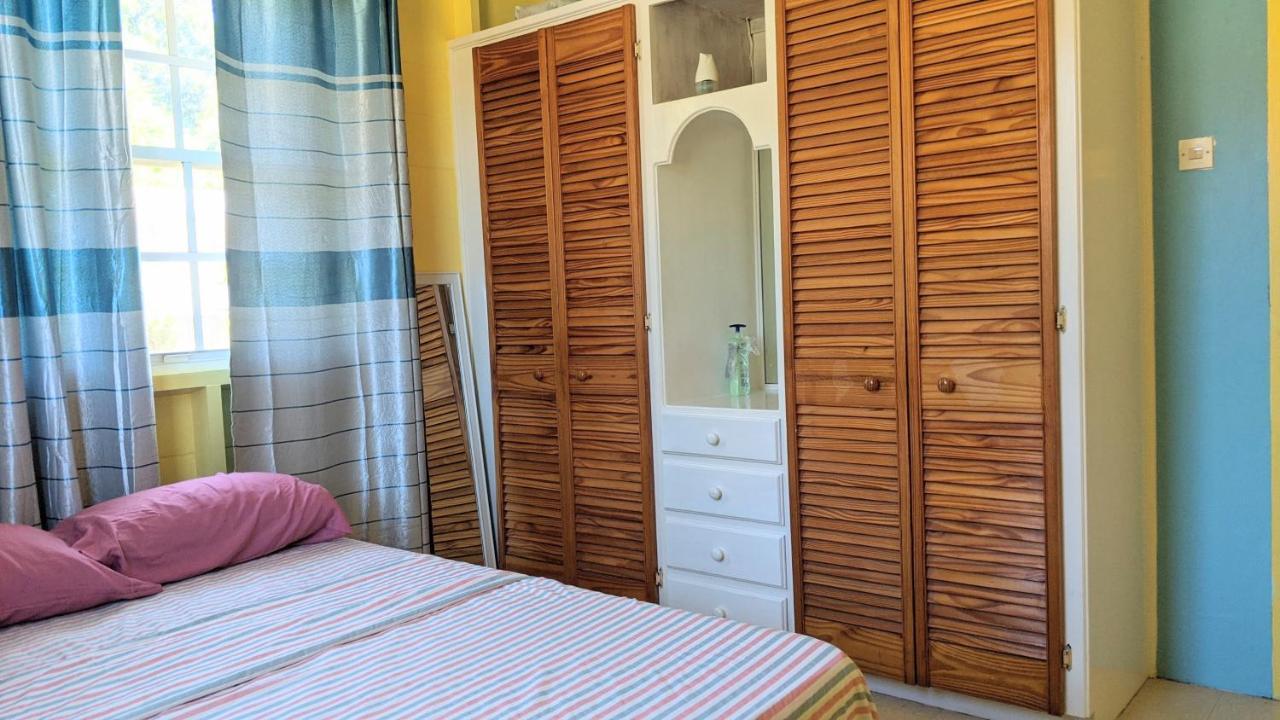 T.Cole'S Holiday Rental Saint James Dış mekan fotoğraf
